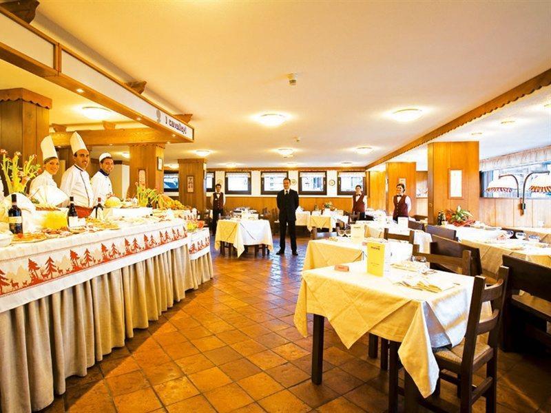 Hotel Ski Club I Cavalieri Rta 세스트리에 외부 사진